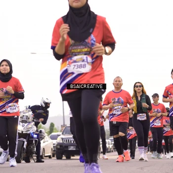 Runner Photo 6006123