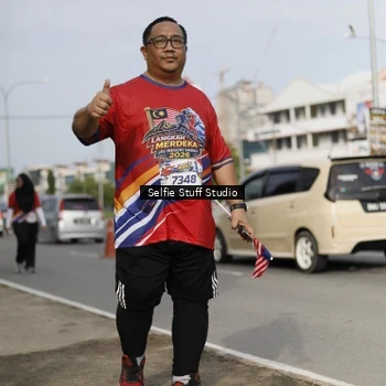 Runner Photo 6006124