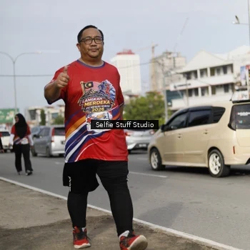 Runner Photo 6006125