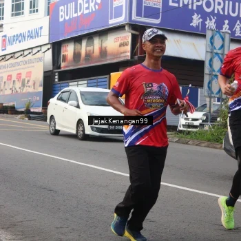 Runner Photo 6006156