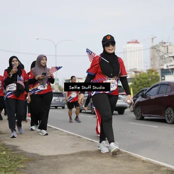 Runner Photo 6006157
