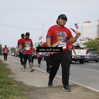 Runner Photo 6006174