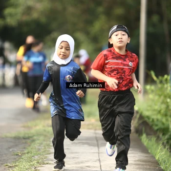 Runner Photo 6006176