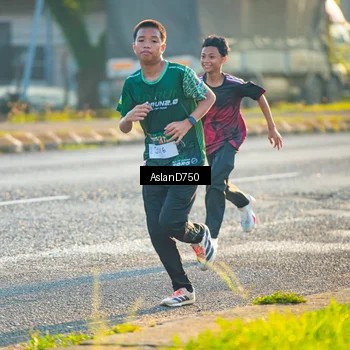 Runner Photo 6006185