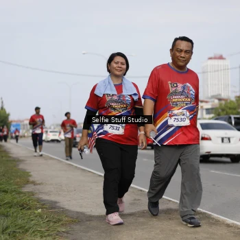 Runner Photo 6006210