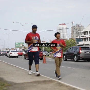 Runner Photo 6006214