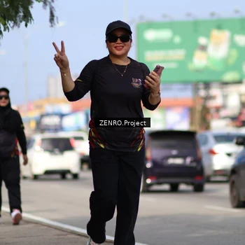 Runner Photo 6006216