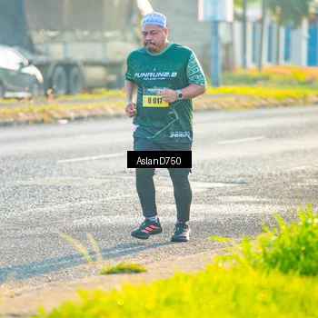 Runner Photo 6006260