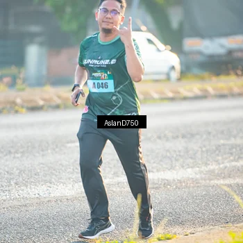 Runner Photo 6006273