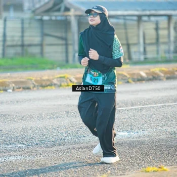 Runner Photo 6006335