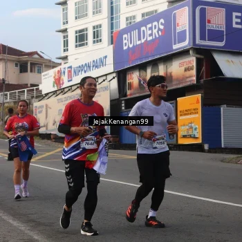 Runner Photo 6006344