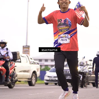 Runner Photo 6006345