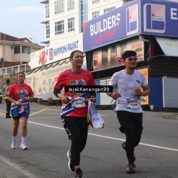 Runner Photo 6006349