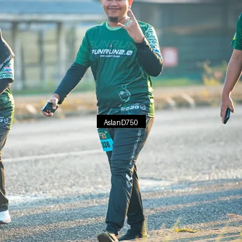Runner Photo 6006352