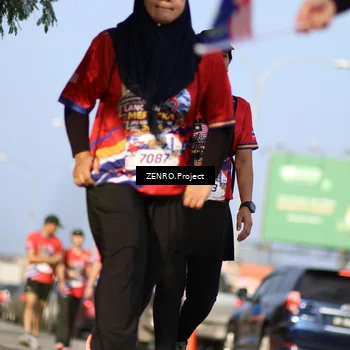 Runner Photo 6006354