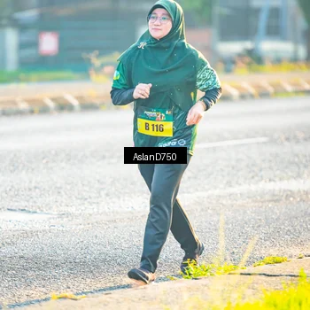 Runner Photo 6006369