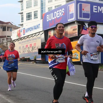 Runner Photo 6006379