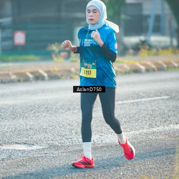 Runner Photo 6006416
