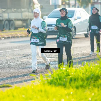 Runner Photo 6006461