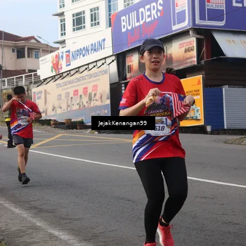 Runner Photo 6006470