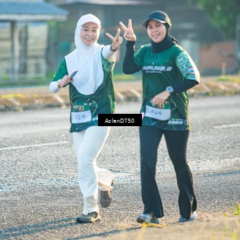 Runner Photo 6006472