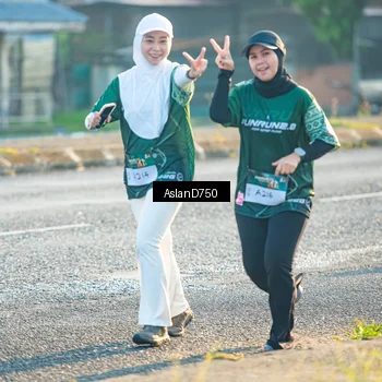 Runner Photo 6006477