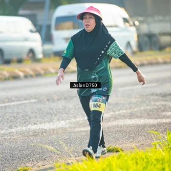 Runner Photo 6006535