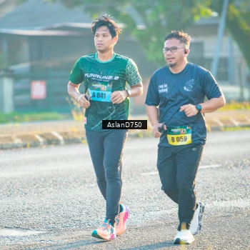Runner Photo 6006613