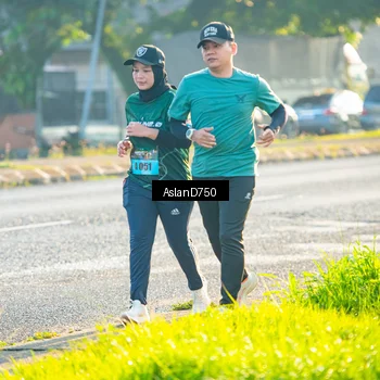 Runner Photo 6006635