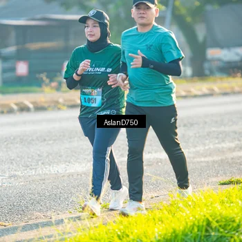 Runner Photo 6006638