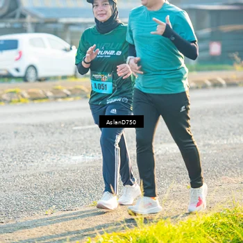 Runner Photo 6006639