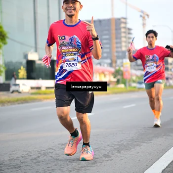Runner Photo 6006651
