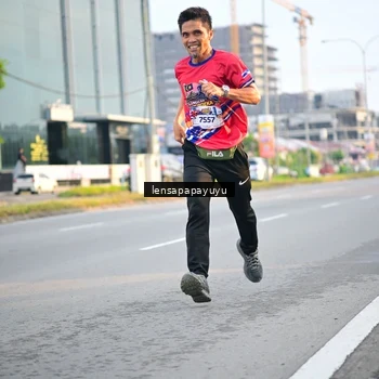 Runner Photo 6006655