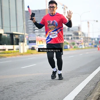 Runner Photo 6006671