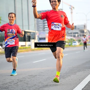 Runner Photo 6006673