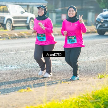 Runner Photo 6006685