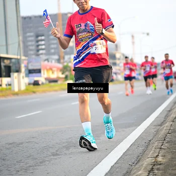 Runner Photo 6006691