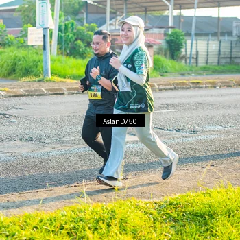 Runner Photo 6006693