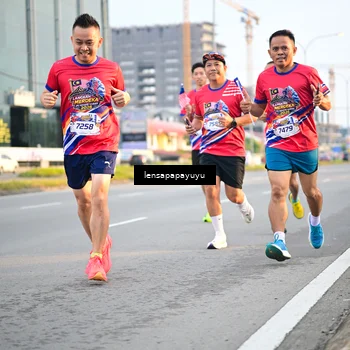 Runner Photo 6006705