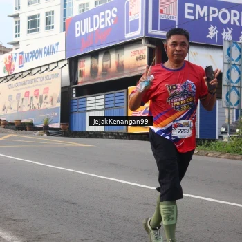 Runner Photo 6006711