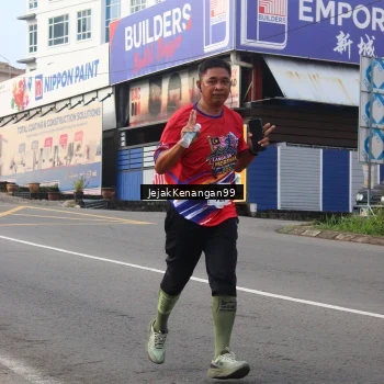 Runner Photo 6006724