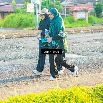 Runner Photo 6006729