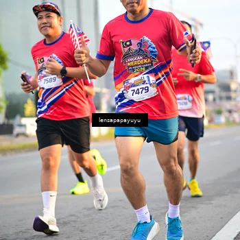 Runner Photo 6006735