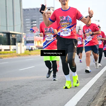 Runner Photo 6006747