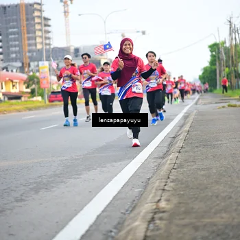 Runner Photo 6006759