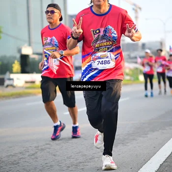 Runner Photo 6006761