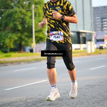 Runner Photo 6006762