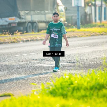Runner Photo 6006769