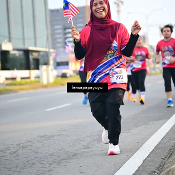 Runner Photo 6006775