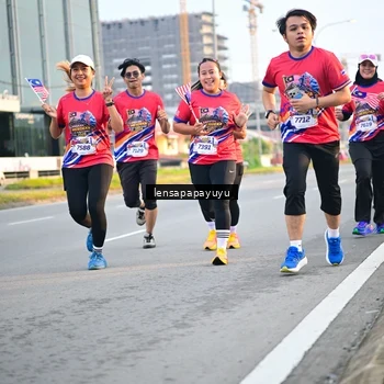 Runner Photo 6006778